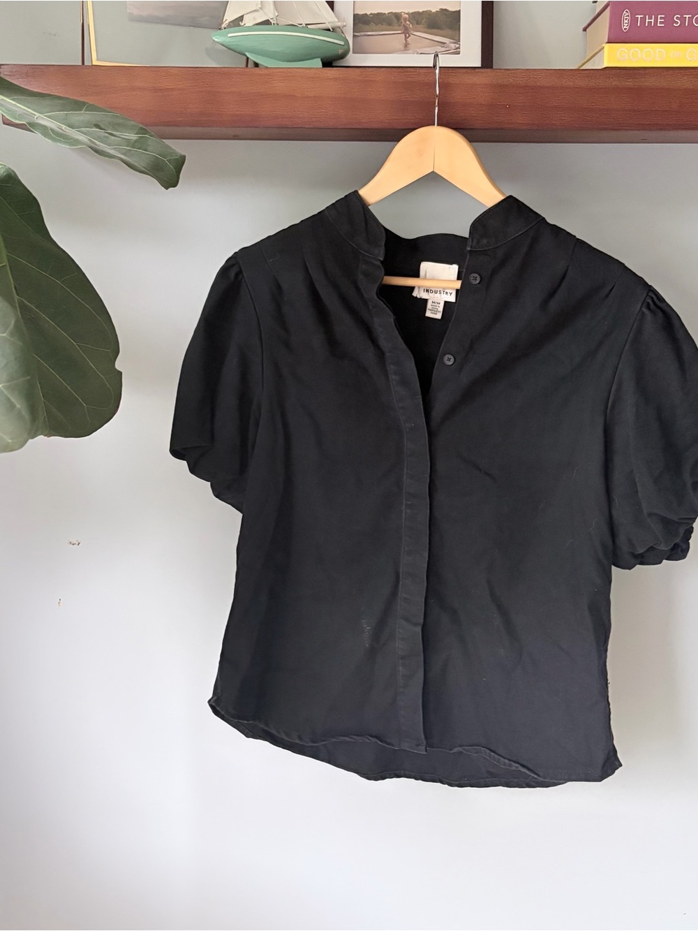 & Other Stories Black Short-Sleeve Mandarin Collar Button-Front Blouse